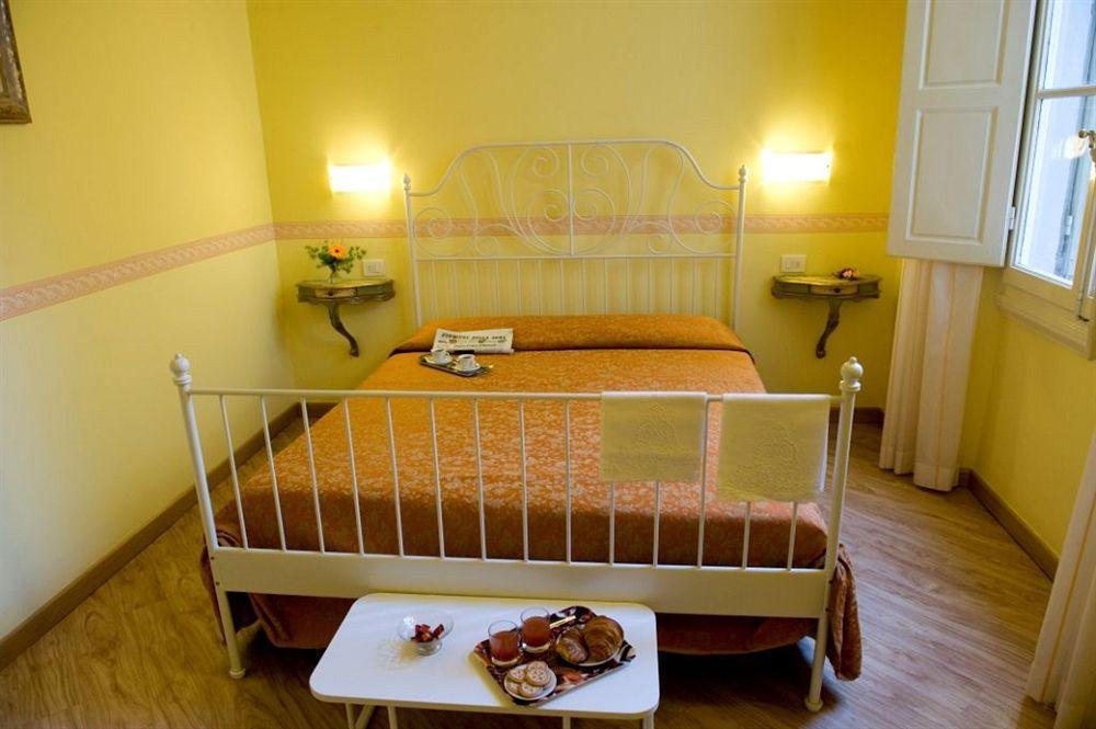 Le Stanze Dei Medici Bed & Breakfast Firenze Bagian luar foto